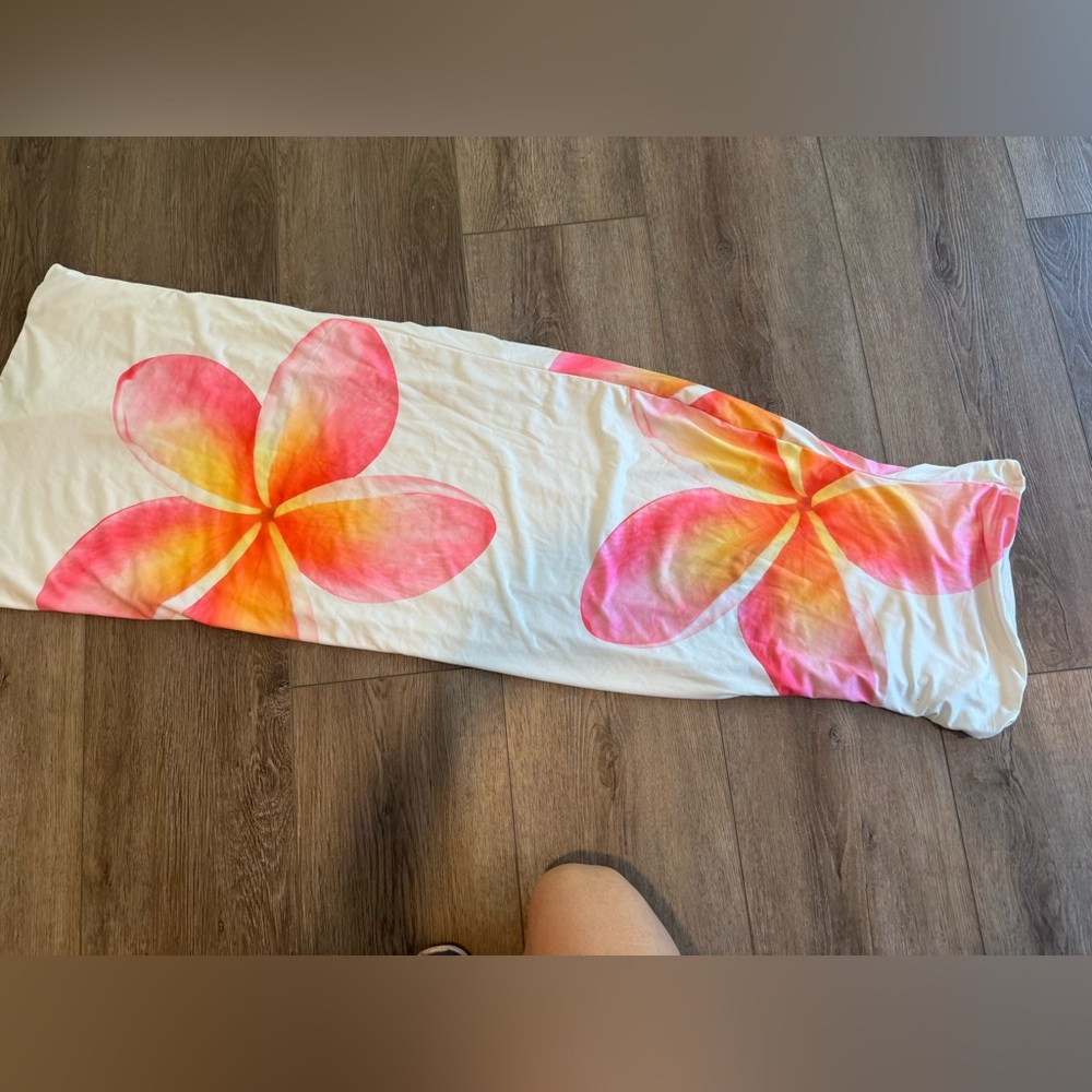 Beginning Boutique White Maxi Dress with Pink & Orange Floral Print